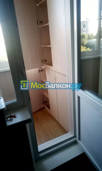Шкаф на балкон купить в Щёлково на заказ недорого от МосБалкон