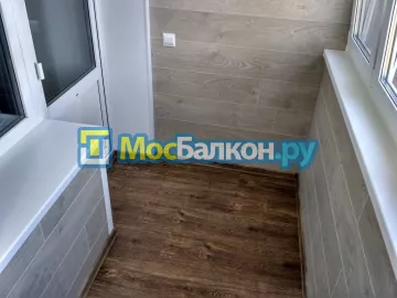 Отделка балкона и лоджии пластиковыми ПВХ панелями в Щёлково от компании МосБалкон