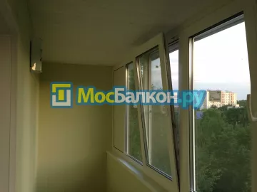 Отделка балкона и лоджии пластиковыми ПВХ панелями в Щёлково от компании МосБалкон