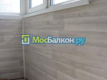 Отделка балкона и лоджии пластиковыми ПВХ панелями в Щёлково от компании МосБалкон