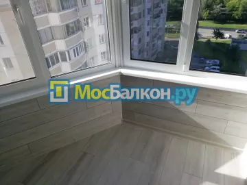 Отделка балкона и лоджии пластиковыми ПВХ панелями в Щёлково от компании МосБалкон
