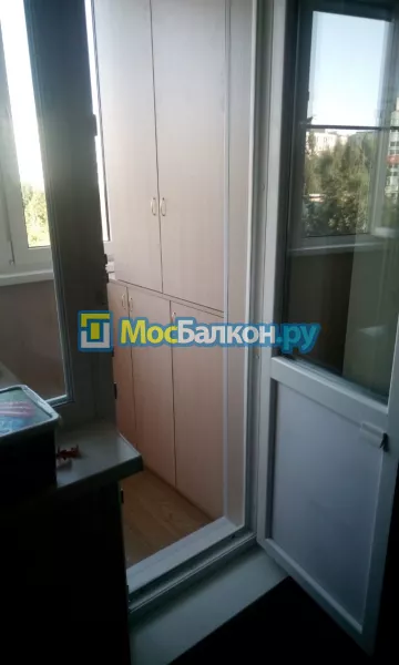 Шкаф на балкон купить в Щёлково на заказ недорого от МосБалкон
