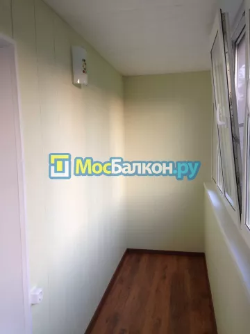 Отделка балкона и лоджии пластиковыми ПВХ панелями в Щёлково от компании МосБалкон