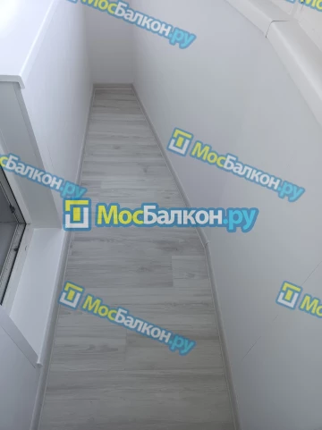 Отделка балкона и лоджии пластиковыми ПВХ панелями в Щёлково от компании МосБалкон