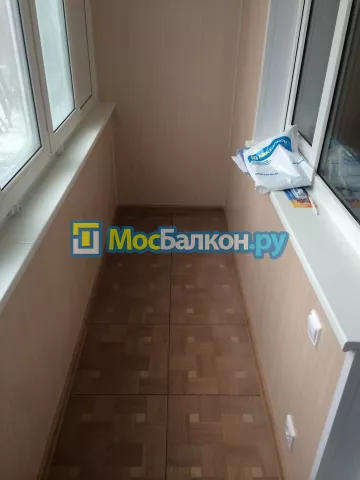 Отделка балкона и лоджии пластиковыми ПВХ панелями в Щёлково от компании МосБалкон